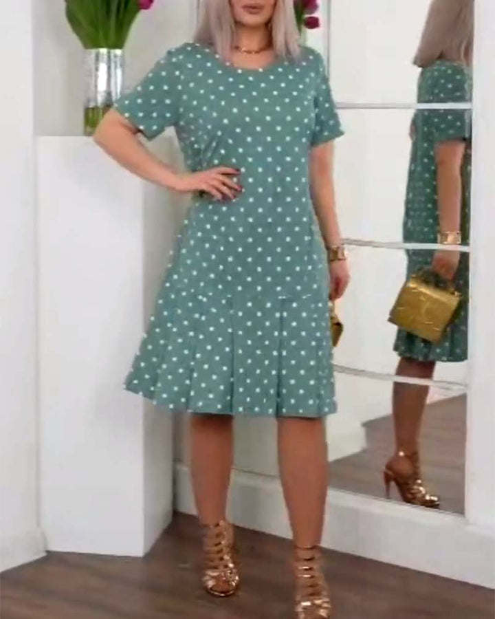 Robe décontractée à manches courtes avec imprimé à pois