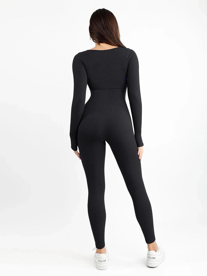 AMI® - Long Sleeve Jumpsuit