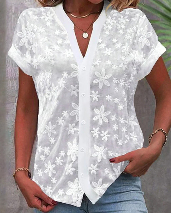 Blouse à manches courtes et décolleté en V