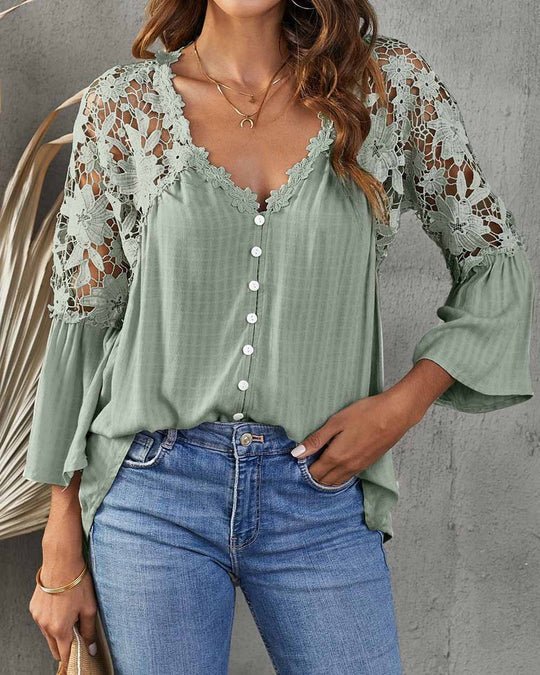 SARA - Floral Lace Blouse